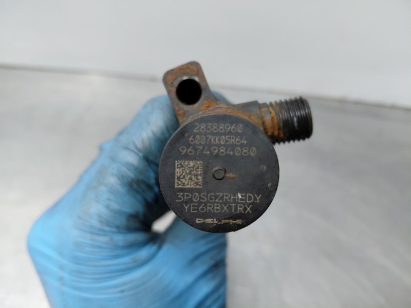 Recambio de inyector para peugeot 508 sw gt line referencia OEM IAM   