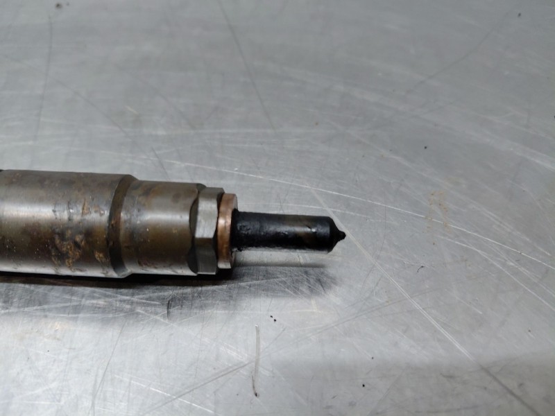 Recambio de inyector para peugeot 508 sw gt line referencia OEM IAM   