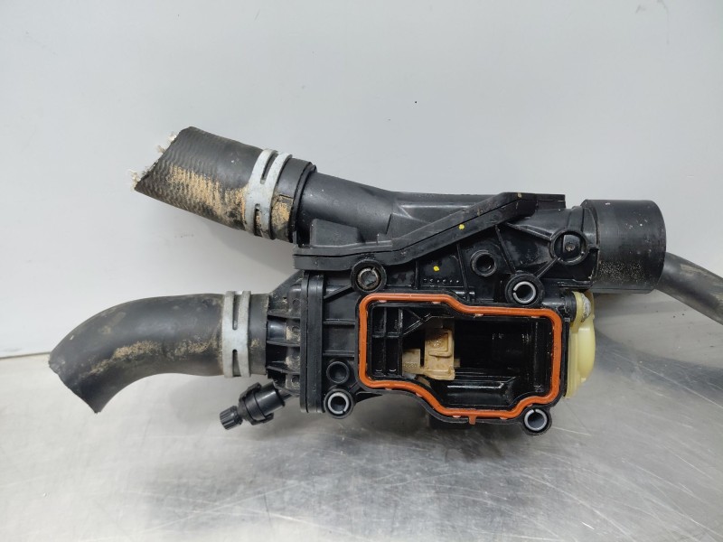 Recambio de termostato para peugeot 508 sw gt line referencia OEM IAM   