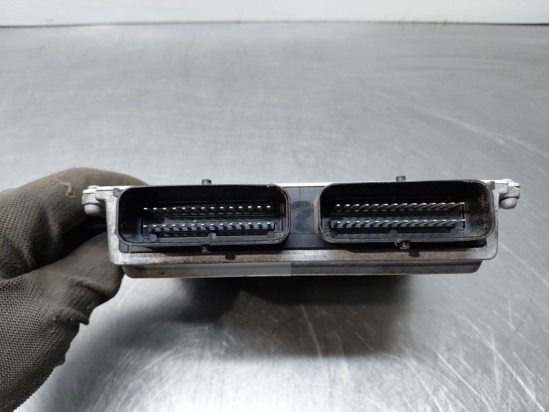 Recambio de centralita motor uce para dacia dokker acces referencia OEM IAM RE352170G54 616000281 