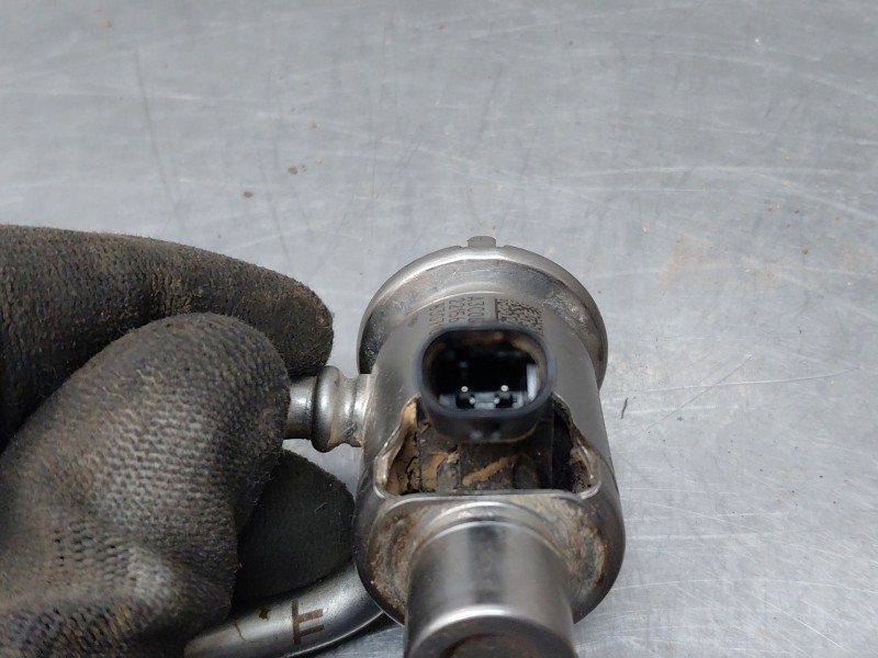 Recambio de inyector para mercedes-benz sprinter iii furgón fwd kl3a4 referencia OEM IAM   