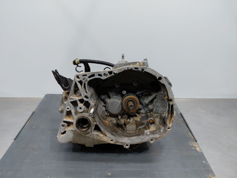 Recambio de caja cambios para dacia dokker acces referencia OEM IAM JR5  