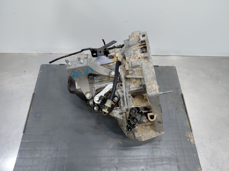 Recambio de caja cambios para dacia dokker acces referencia OEM IAM JR5  
