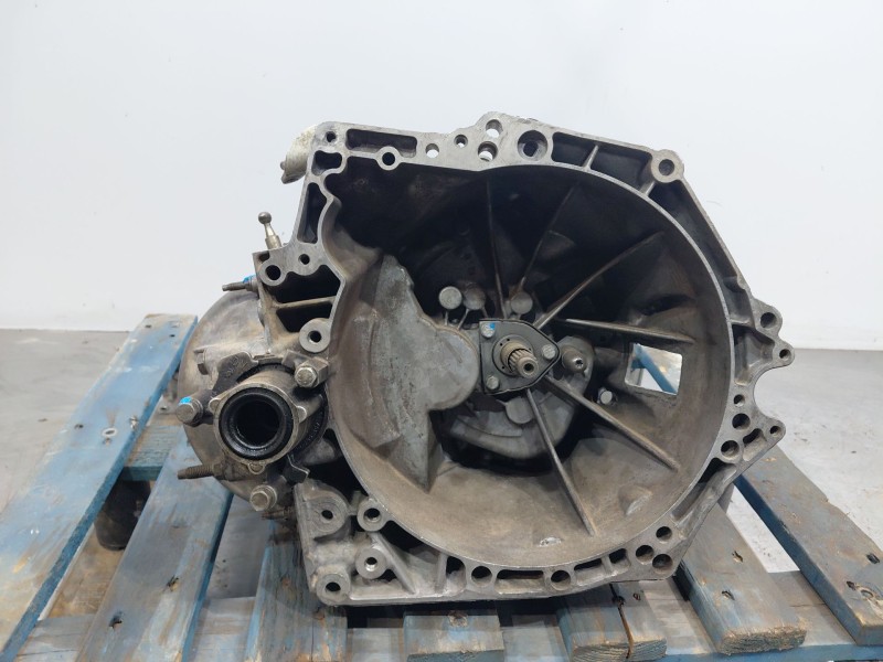 Recambio de caja cambios para peugeot expert furgón caja cerrada referencia OEM IAM 20ET39  