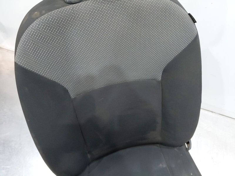 Recambio de asiento delantero izquierdo para dacia dokker acces referencia OEM IAM   