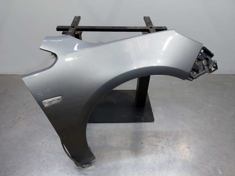 Recambio de aleta delantera derecha para opel astra j (p10) 1.4 turbo (68) referencia OEM IAM   