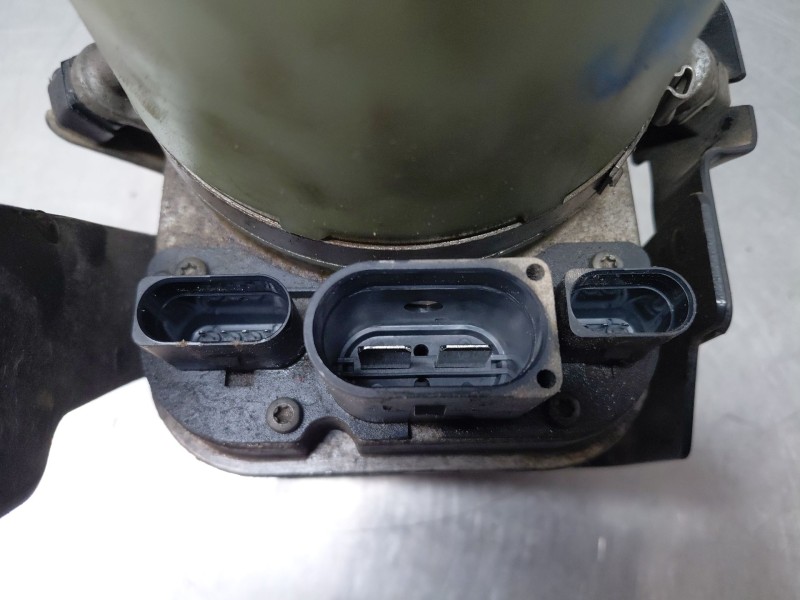 Recambio de bomba direccion para seat ibiza iv (6j5, 6p1) 1.6 tdi referencia OEM IAM   