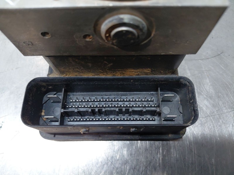 Recambio de abs para ford kuga i 2.0 tdci referencia OEM IAM   