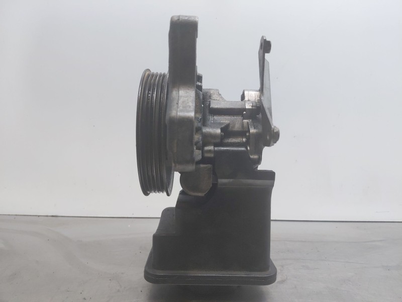 Recambio de bomba direccion para land rover range rover (lm) td6 hse referencia OEM IAM   