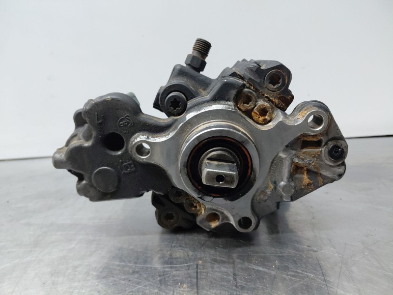 Recambio de bomba inyeccion para ford kuga i 2.0 tdci referencia OEM IAM   