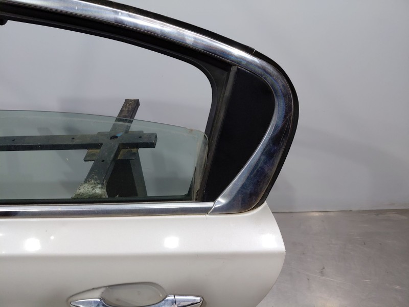 Recambio de puerta trasera izquierda para peugeot 508 active referencia OEM IAM   