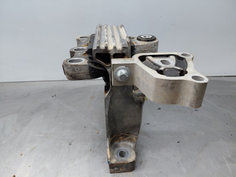 Recambio de soporte motor derecho para mercedes-benz sprinter iii furgón fwd kl3a4 referencia OEM IAM   