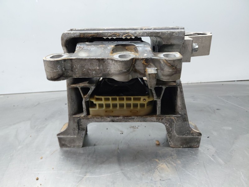 Recambio de soporte motor derecho para mercedes-benz sprinter iii furgón fwd kl3a4 referencia OEM IAM   