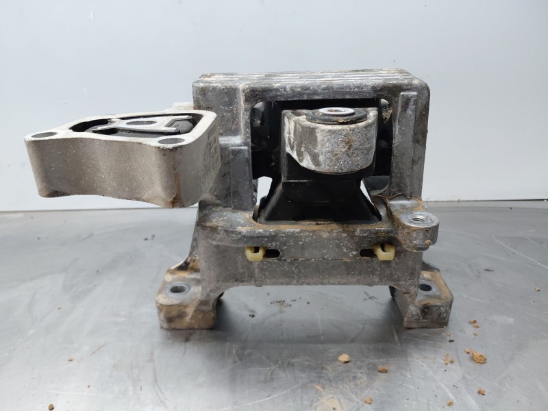 Recambio de soporte motor derecho para mercedes-benz sprinter iii furgón fwd kl3a4 referencia OEM IAM   