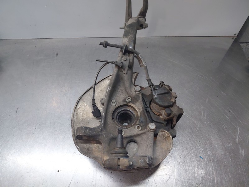 Recambio de mangueta delantera derecha para audi a5 sportback (8ta) 2.0 tdi referencia OEM IAM   