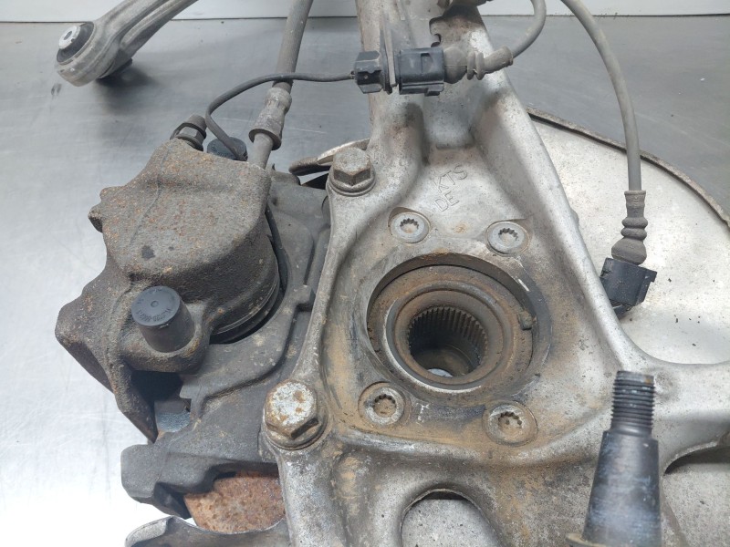 Recambio de mangueta delantera izquierda para audi a5 sportback (8ta) 2.0 tdi referencia OEM IAM   