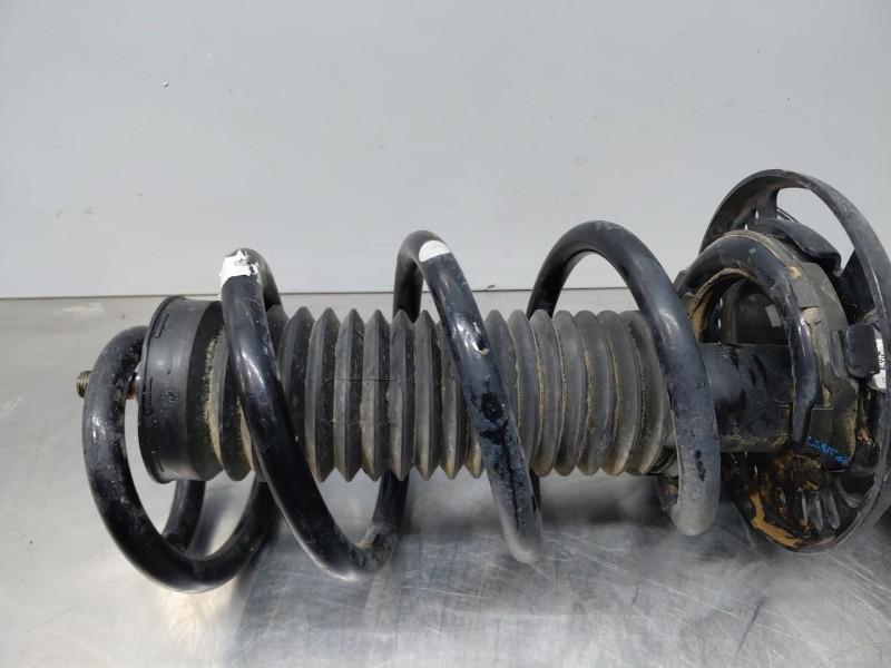 Recambio de amortiguador delantero izquierdo para mercedes-benz sprinter iii furgón fwd kl3a4 referencia OEM IAM   