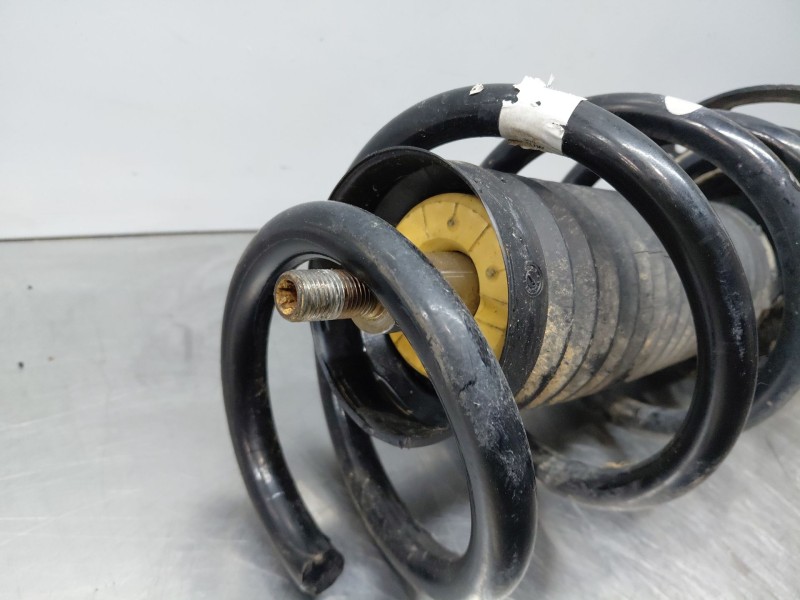 Recambio de amortiguador delantero izquierdo para mercedes-benz sprinter iii furgón fwd kl3a4 referencia OEM IAM   