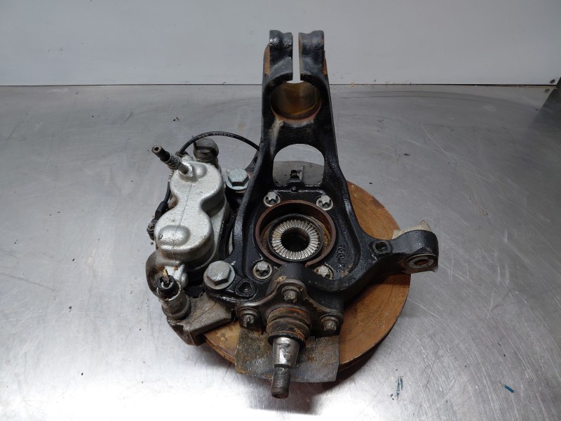 Recambio de mangueta delantera derecha para mercedes-benz sprinter iii furgón fwd kl3a4 referencia OEM IAM   