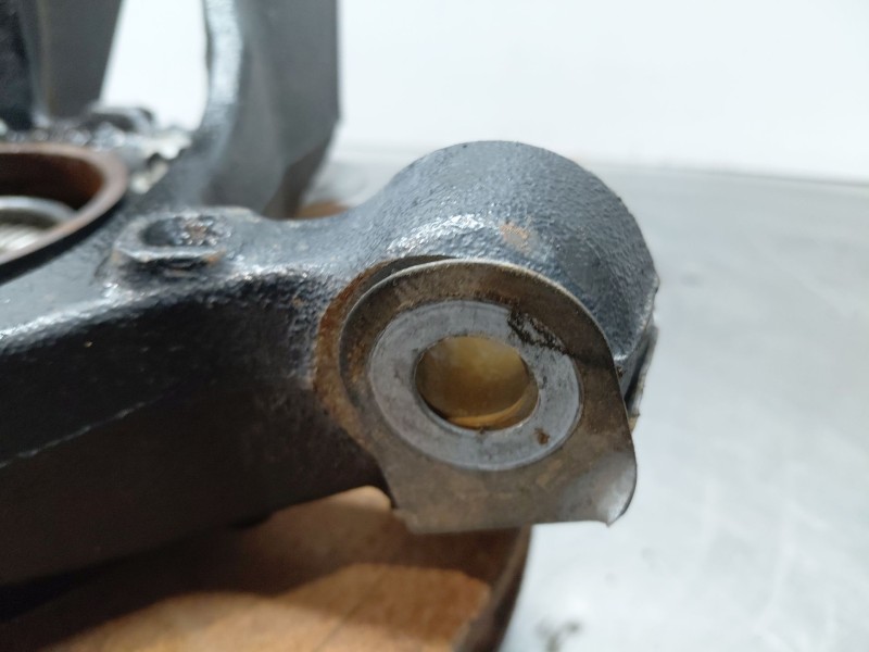 Recambio de mangueta delantera derecha para mercedes-benz sprinter iii furgón fwd kl3a4 referencia OEM IAM   