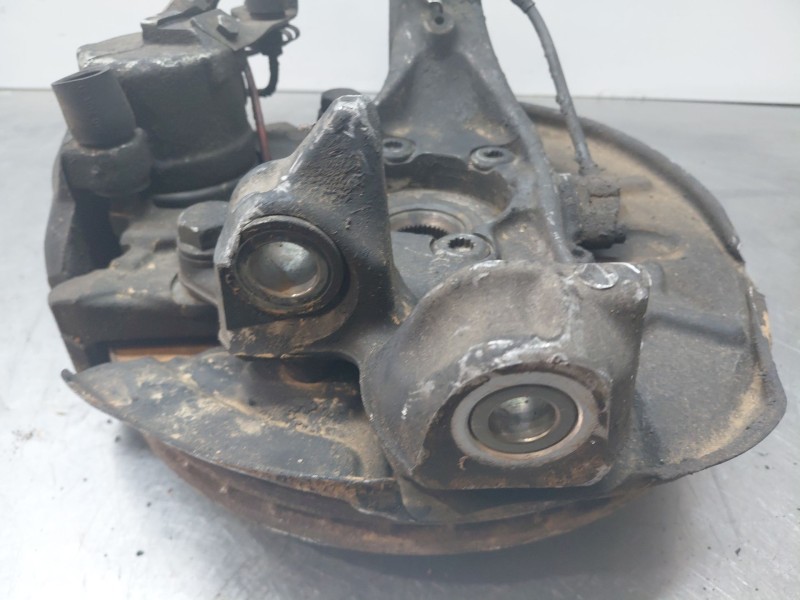 Recambio de mangueta delantera izquierda para audi a4 b7 (8ec) 2.0 tdi referencia OEM IAM   