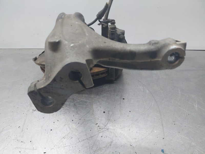 Recambio de mangueta delantera izquierda para audi a4 b7 (8ec) 2.0 tdi referencia OEM IAM   