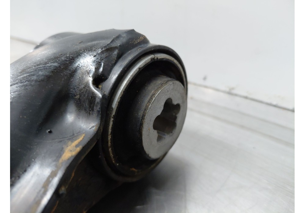 Recambio de brazo suspension inferior delantero derecho para mercedes-benz sprinter iii furgón fwd kl3a4 referencia OEM IAM   