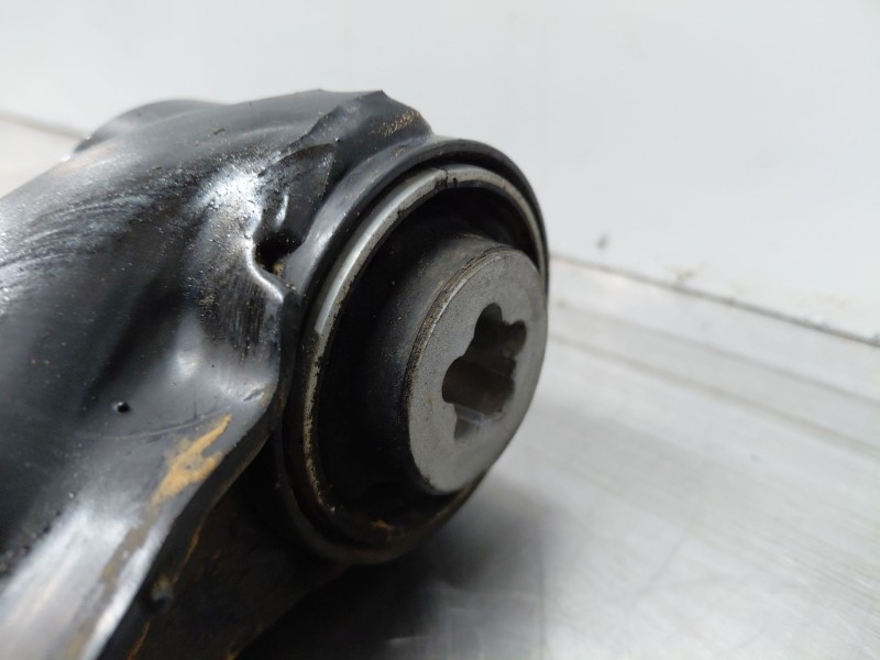 Recambio de brazo suspension inferior delantero derecho para mercedes-benz sprinter iii furgón fwd kl3a4 referencia OEM IAM   
