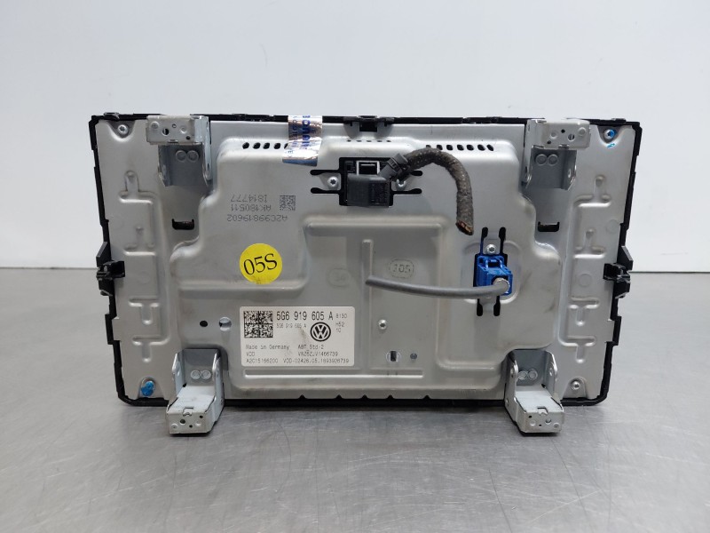 Recambio de pantalla multifuncion para volkswagen polo life referencia OEM IAM 5G6919605A  
