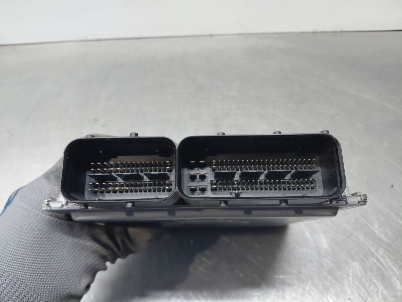 Recambio de centralita motor uce para seat ibiza iv (6j5, 6p1) 1.6 tdi referencia OEM IAM   