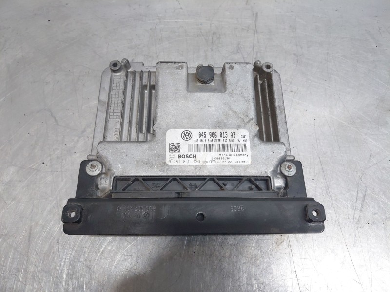 Recambio de centralita motor uce para seat ibiza iv sc (6j1, 6p5) 1.4 tdi referencia OEM IAM   