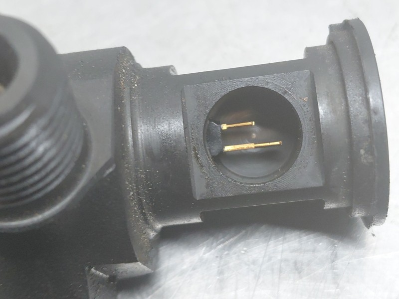 Recambio de inyector para peugeot 508 sw i (8e_) 2.0 bluehdi 150 referencia OEM IAM   