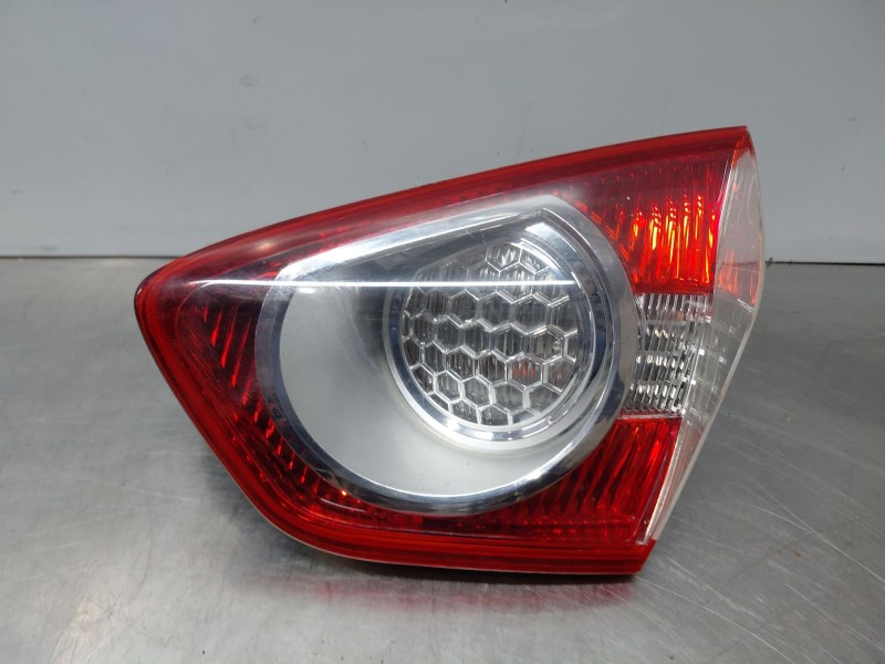 Recambio de piloto trasero derecho interior para ford kuga i 2.0 tdci referencia OEM IAM   