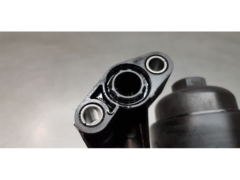 Recambio de soporte filtro aceite para volkswagen t6 transporter furgón referencia OEM IAM 03N115389P  