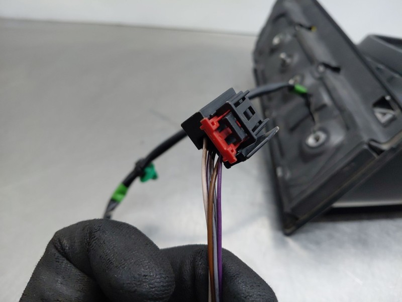 Recambio de retrovisor derecho para volkswagen caddy ka/kb (2c) tramper referencia OEM IAM   