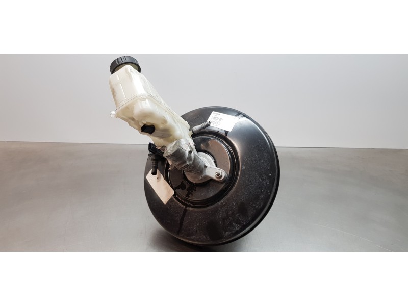 Recambio de servofreno para renault megane iv berlina 5p experience referencia OEM IAM 472105948R  