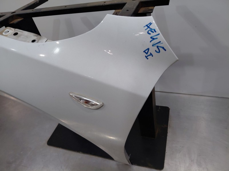 Recambio de aleta delantera izquierda para kia ceed sportswagon eco dynamics referencia OEM IAM   