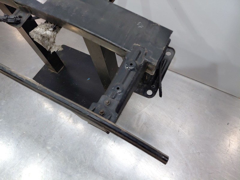 Recambio de refuerzo paragolpes delantero para kia ceed sportswagon eco dynamics referencia OEM IAM   