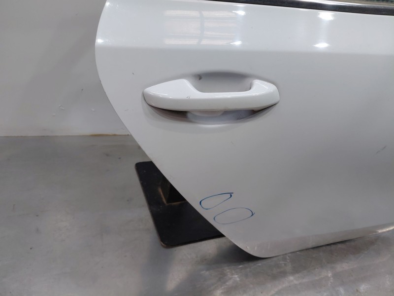 Recambio de puerta trasera derecha para kia ceed sportswagon hybrid referencia OEM IAM   