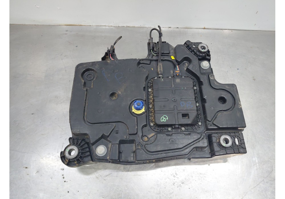 Recambio de deposito aditivo adblue fap ( deposito grande ) para peugeot 508 sw gt line referencia OEM IAM   