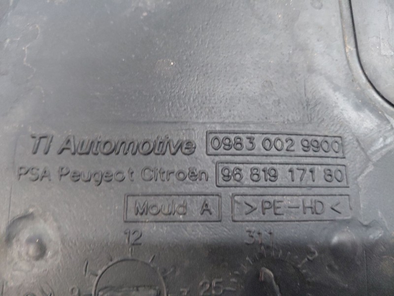 Recambio de deposito aditivo fap ( urea - adblue ) para peugeot 508 sw gt line referencia OEM IAM   