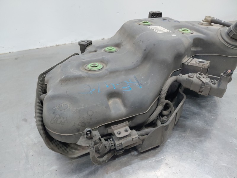 Recambio de deposito aditivo adblue fap ( deposito grande ) para kia ceed sportswagon eco dynamics referencia OEM IAM   