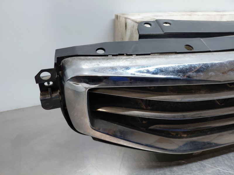 Recambio de rejilla delantera para peugeot 508 active referencia OEM IAM   