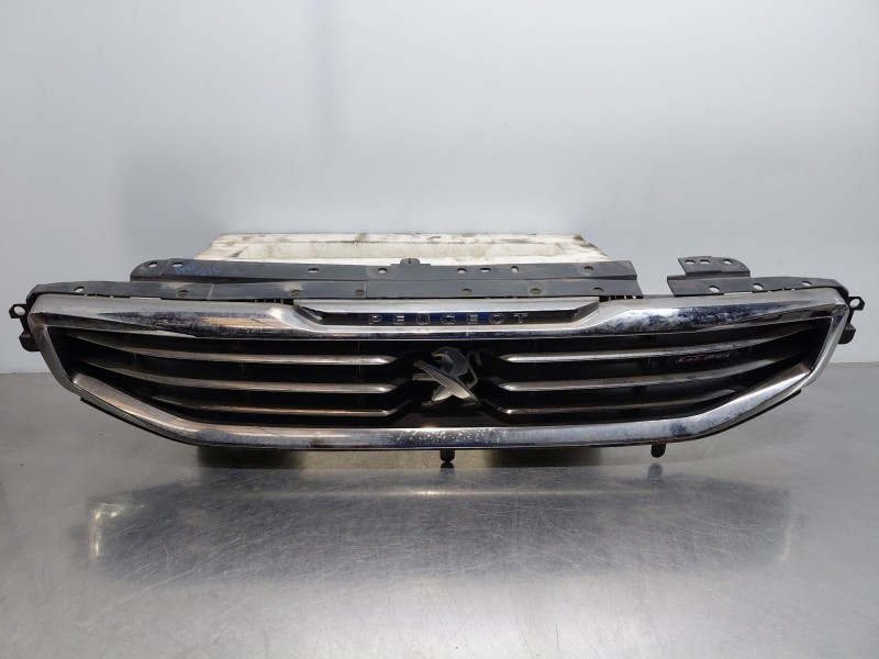 Recambio de rejilla delantera para peugeot 508 sw i (8e_) 2.0 bluehdi 150 referencia OEM IAM   