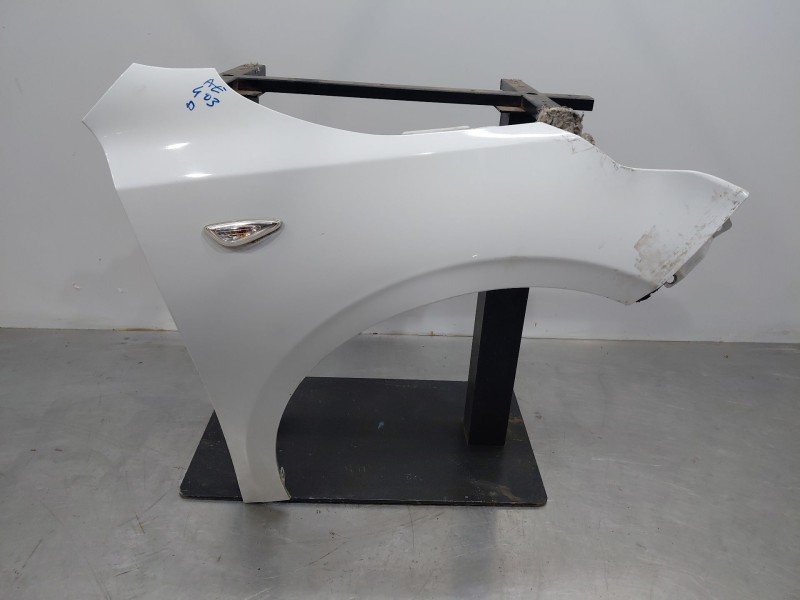 Recambio de aleta delantera derecha para kia ceed sportswagon hybrid referencia OEM IAM   