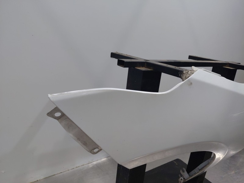 Recambio de aleta delantera izquierda para kia ceed sportswagon hybrid referencia OEM IAM   