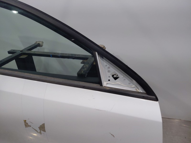 Recambio de puerta delantera derecha para kia ceed sportswagon hybrid referencia OEM IAM   