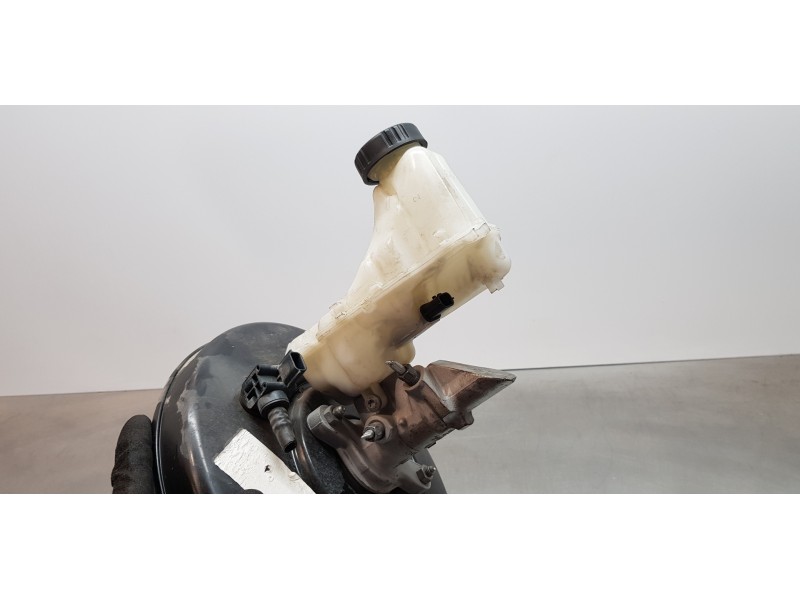 Recambio de servofreno para renault megane iv berlina 5p experience referencia OEM IAM 472105948R  