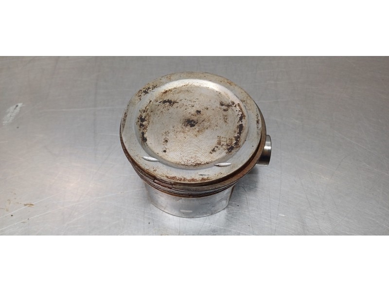 Recambio de piston para ford s-max (ca1) titanium referencia OEM IAM 1371709 6M5G6K100AC1 