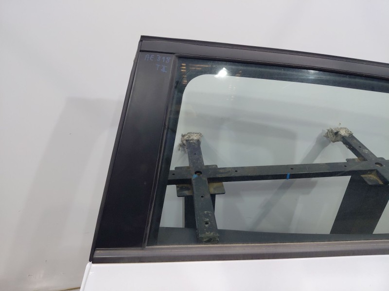 Recambio de puerta trasera izquierda para kia ceed sportswagon hybrid referencia OEM IAM   